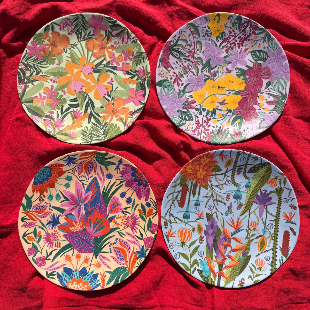 Set de 4 platos grandes de melamina Sama